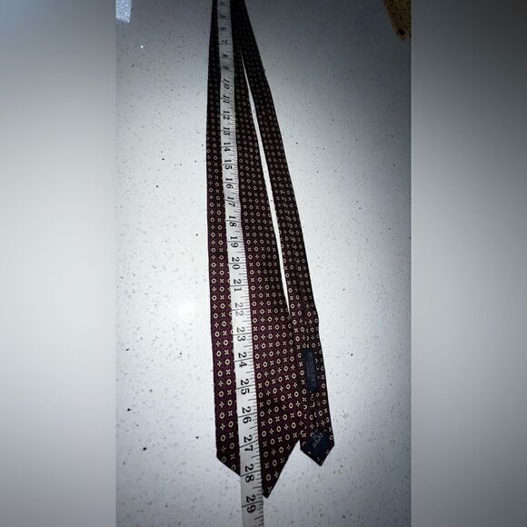 Vintage Designer Ties, Valentino, YSL, Burberry, Vitorofolo, & Paolo Gucci. - Picture 14 of 15